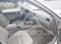 2004 Acura RL фото