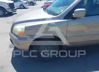 2004 Honda PILOT photo