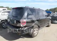 2004 Honda PILOT photo