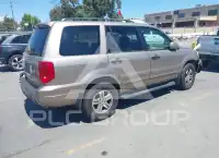 2004 Honda PILOT photo