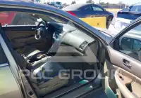 2004 Honda Accord photo