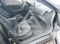 2004 Honda Accord фото