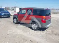 2004 Honda ELEMENT photo
