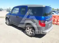 2004 Honda ELEMENT photo