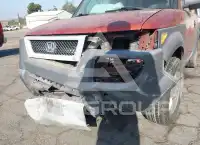 2004 Honda ELEMENT photo