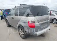 2004 Honda ELEMENT photo
