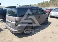 2004 Honda ELEMENT photo