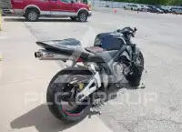 2004 Honda CBR600 фото
