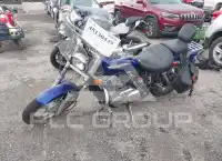 2004 Honda VT1100 фото