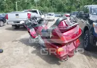 2004 Honda GL1800 фото