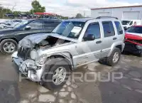 2004 Jeep LIBERTY фото