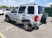 2004 Jeep LIBERTY фото