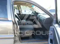 2004 Jeep Grand Cherokee photo
