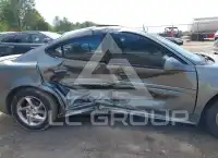 2004 Pontiac GRAND PRIX фото