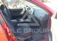 2004 Pontiac VIBE фото