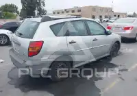 2004 Pontiac VIBE photo