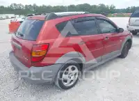2004 Pontiac VIBE photo