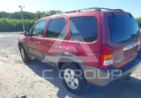 2004 Mazda Tribute photo