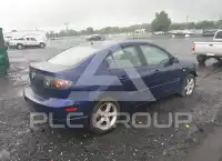 2004 Mazda 3 photo
