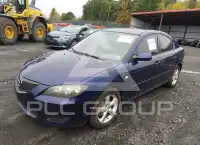 2004 Mazda 3 photo