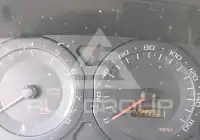 2004 Cadillac SRX photo