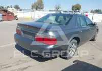 2004 Cadillac Seville фото