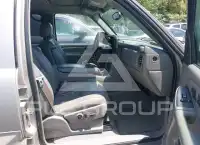 2004 Cadillac ESCALADE фото