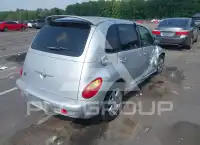2004 Chrysler PT Cruiser photo