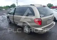 2004 Chrysler TOWN & COUNTRY фото