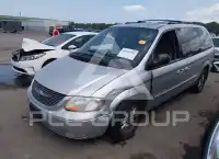 2004 Chrysler TOWN & COUNTRY photo