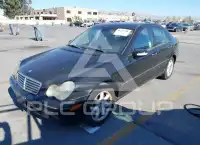 2004 Mercedes Benz C 240 photo