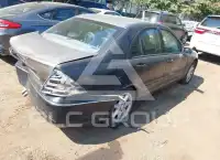 2004 Mercedes Benz C 320 photo
