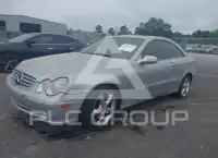 2004 Mercedes Benz CLK 320 фото
