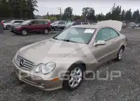 2004 Mercedes Benz CLK 320 фото