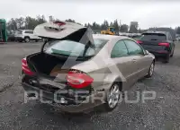 2004 Mercedes Benz CLK 320 фото