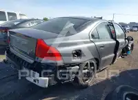 2004 Volvo S60 фото