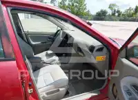 2004 Volvo S40 photo