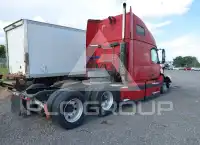2004 Volvo VNL фото