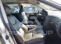 2004 Volvo XC70 фото