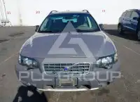 2004 Volvo XC70 photo