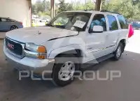 2004 GMC YUKON photo