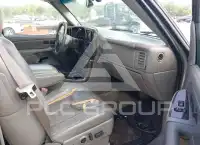 2004 GMC YUKON фото