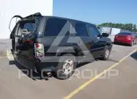 2004 GMC YUKON фото