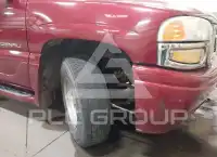 2004 GMC YUKON photo