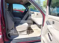 2004 GMC YUKON фото