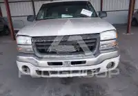 2004 GMC Sierra photo