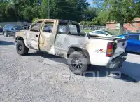 2004 GMC Sierra фото