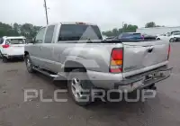 2004 GMC Sierra photo