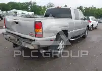 2004 GMC Sierra photo