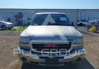 2004 GMC Sierra photo